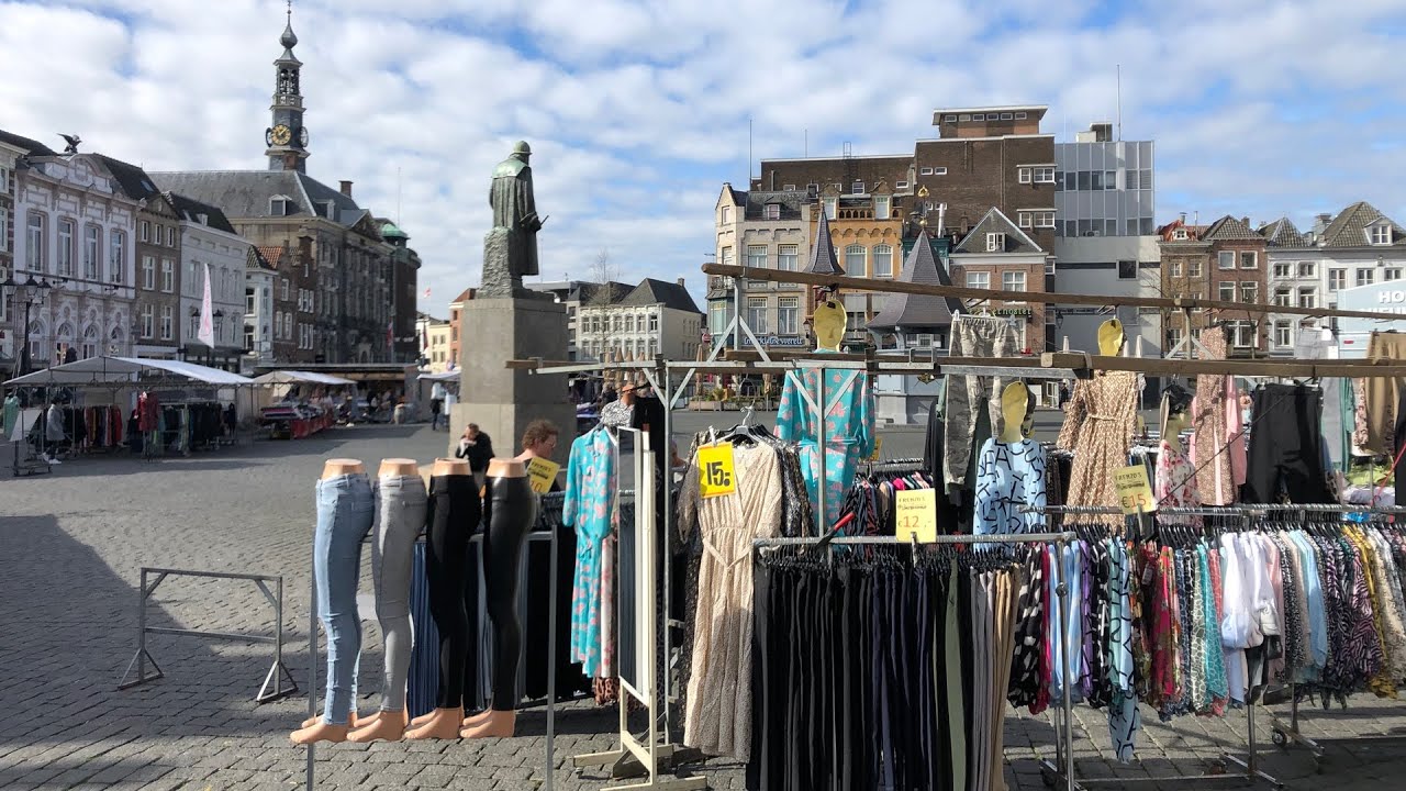 Alleen de kaas wordt nog goed verkocht op de markt in Den Bosch, verder is het rustig.