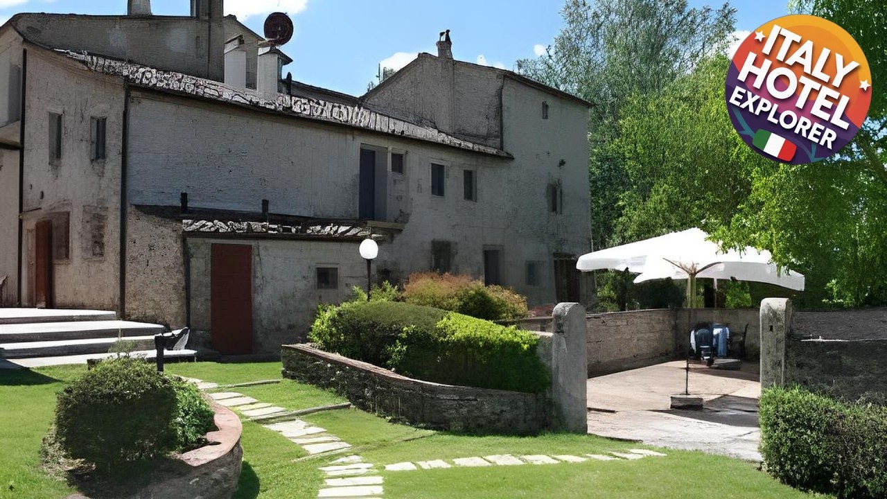 Podere La Chiusella B&B | Asciano, Italy | Hotel Review 🌟