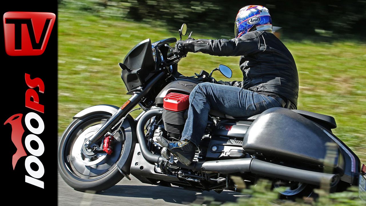 Moto Guzzi MGX-21 Flying Fortress Test 2016