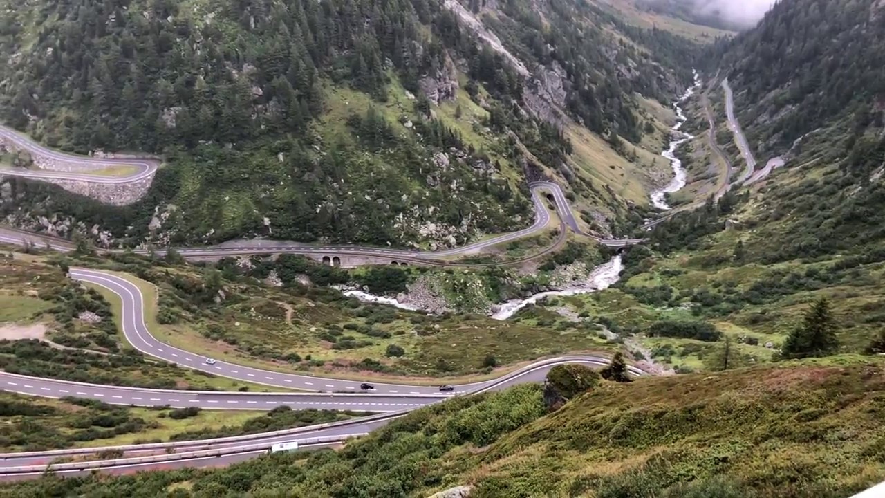 Oberwald, Furka Pass (watch HD)