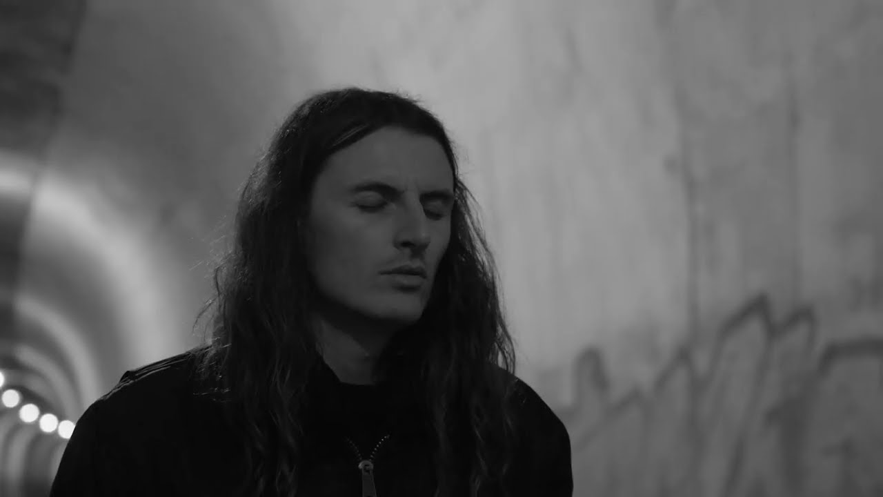Jim Ghedi - Just a Note - Live from Thurgoland Railway Tunnel  (Outer Spaces Session 013)