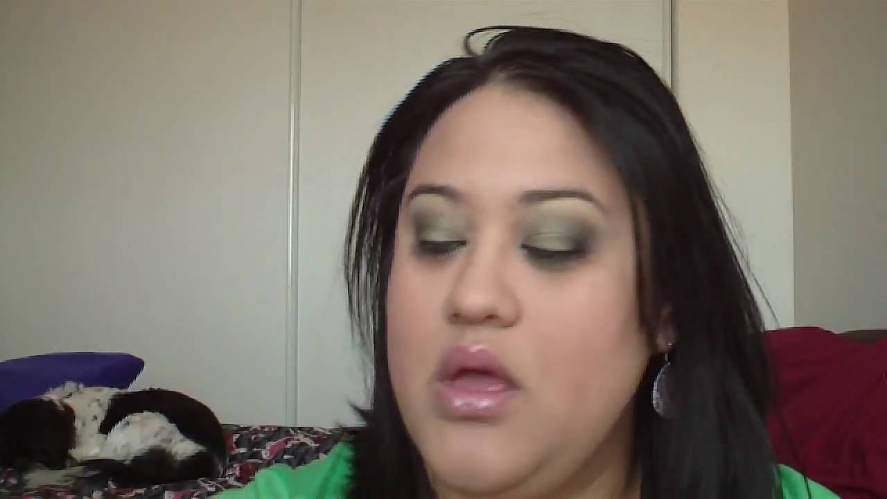 Review/Haul: Maybelline Stylish Smokes Quads