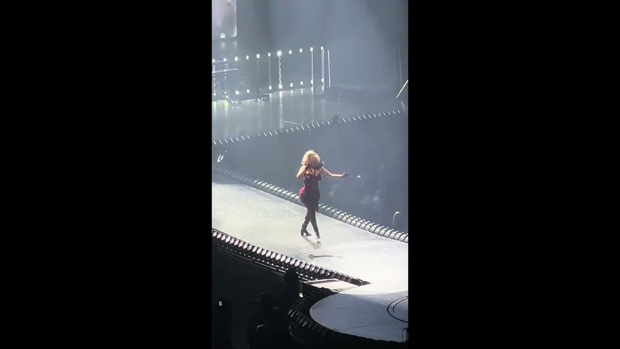 Cardi B Little Miss Drama Tour Inglewood Show #cardib #itsonthefloorfam #concert 