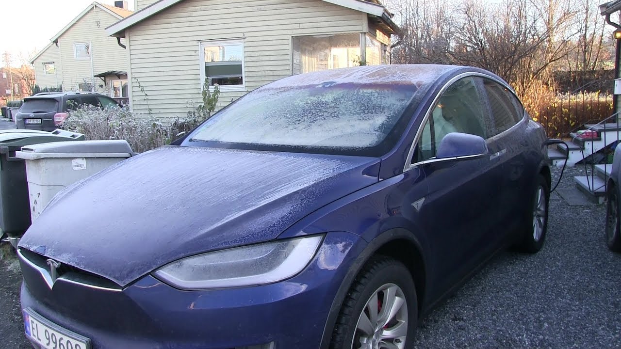 Tesla Model X with frost, what fails to operate?