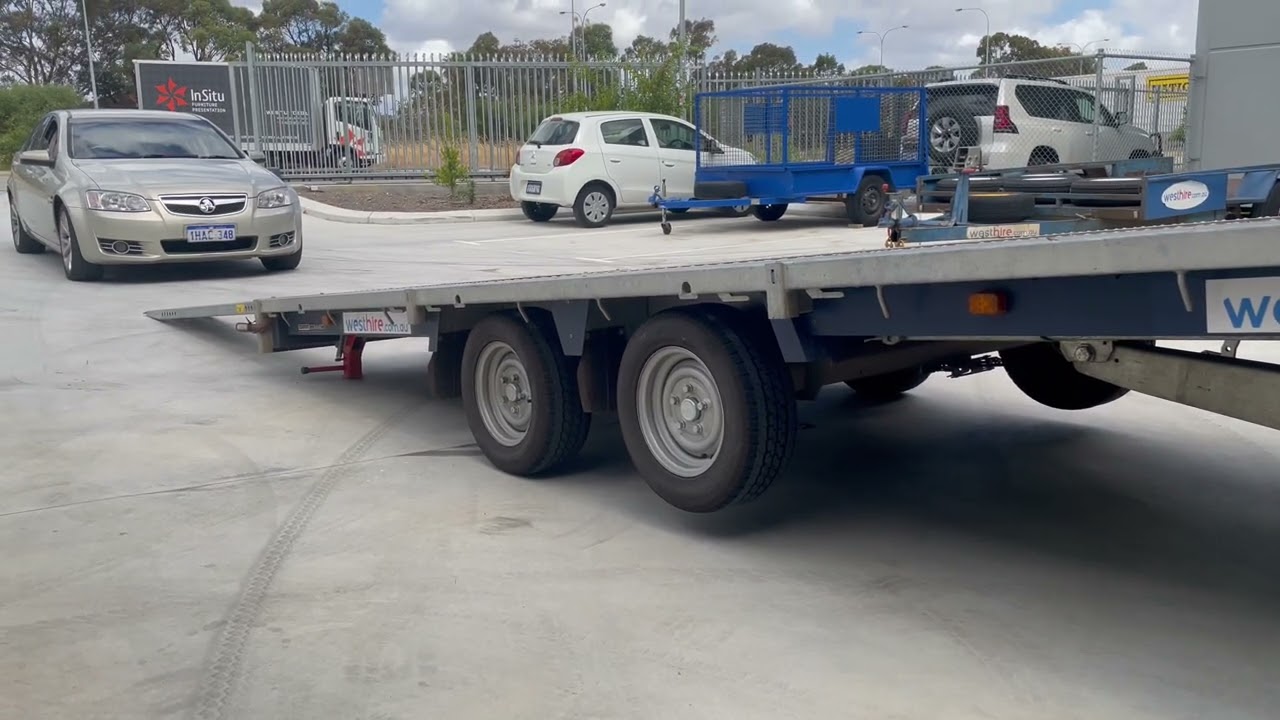 3.5T car trailer - drive on loading
