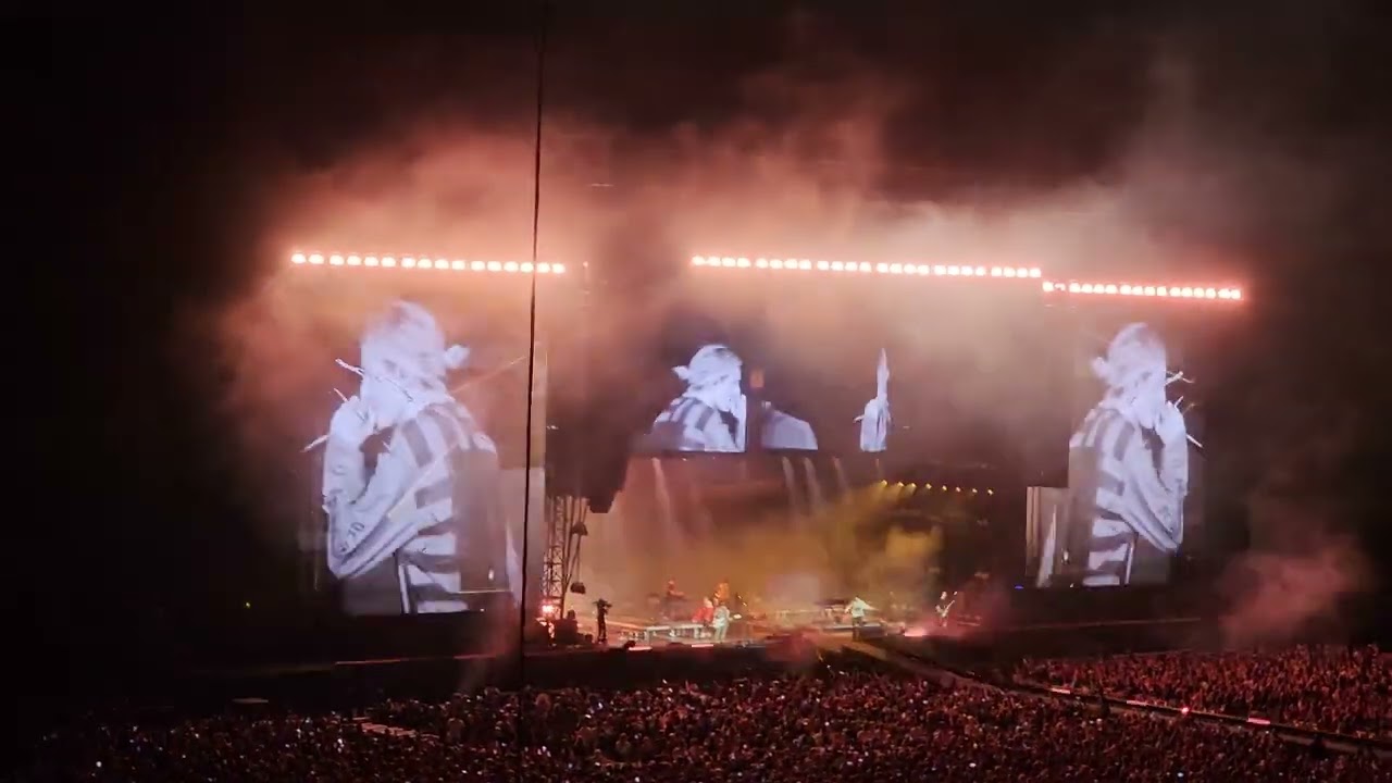 Linkin Park - In The End (Live Paris Stade de France 2025) - 4K