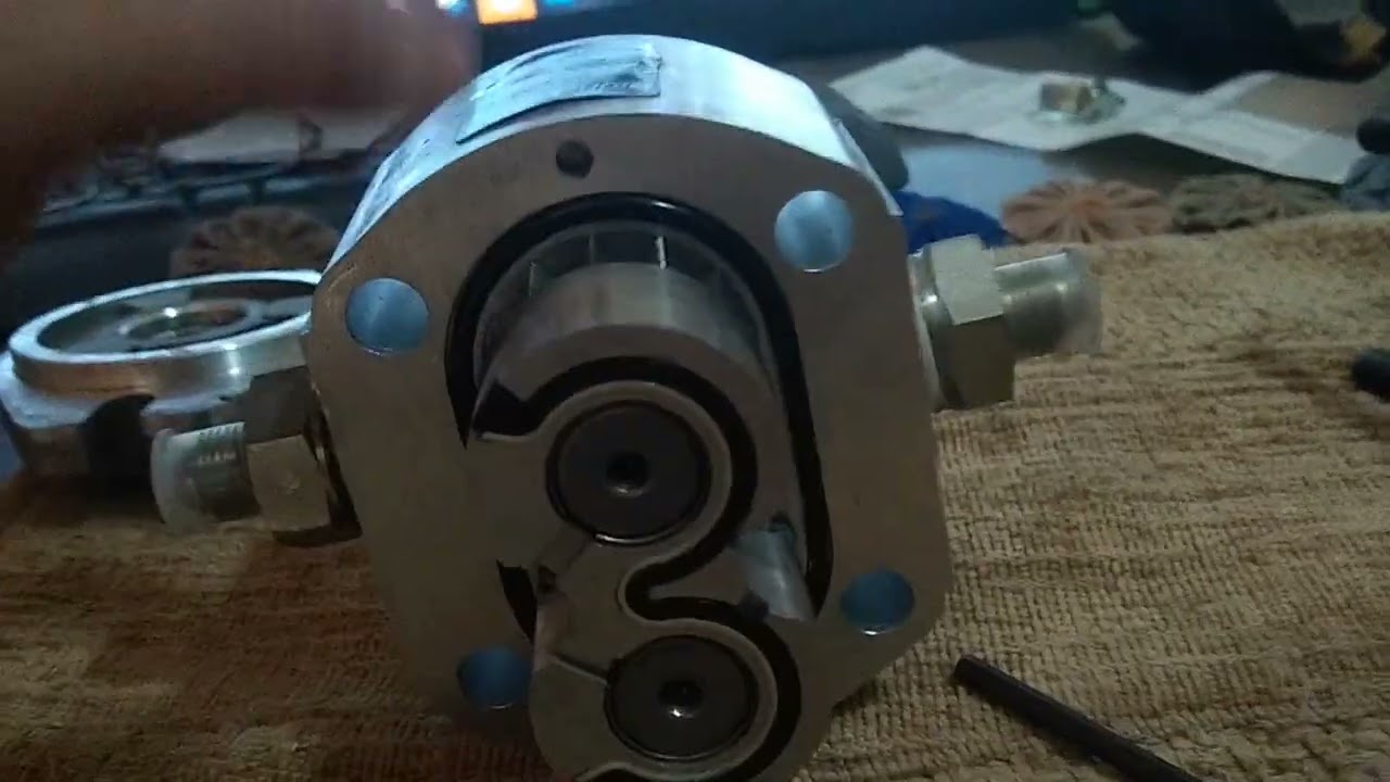 Bomba Hidráulica de engrenagem, como inverter a rotação.