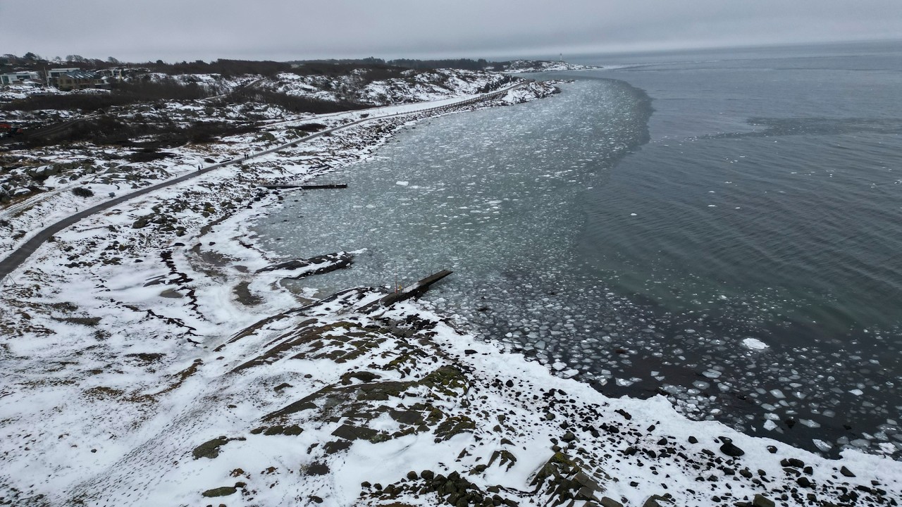 Varberg Djupa Dräkt + av lite  Kurtinen 2026 02 24