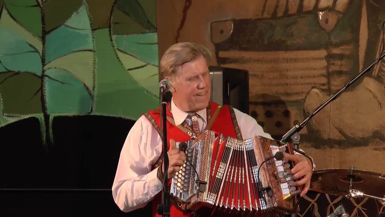 Ant rubežiaus 2016. Heino Tartes ja Sobrad (Estija)
