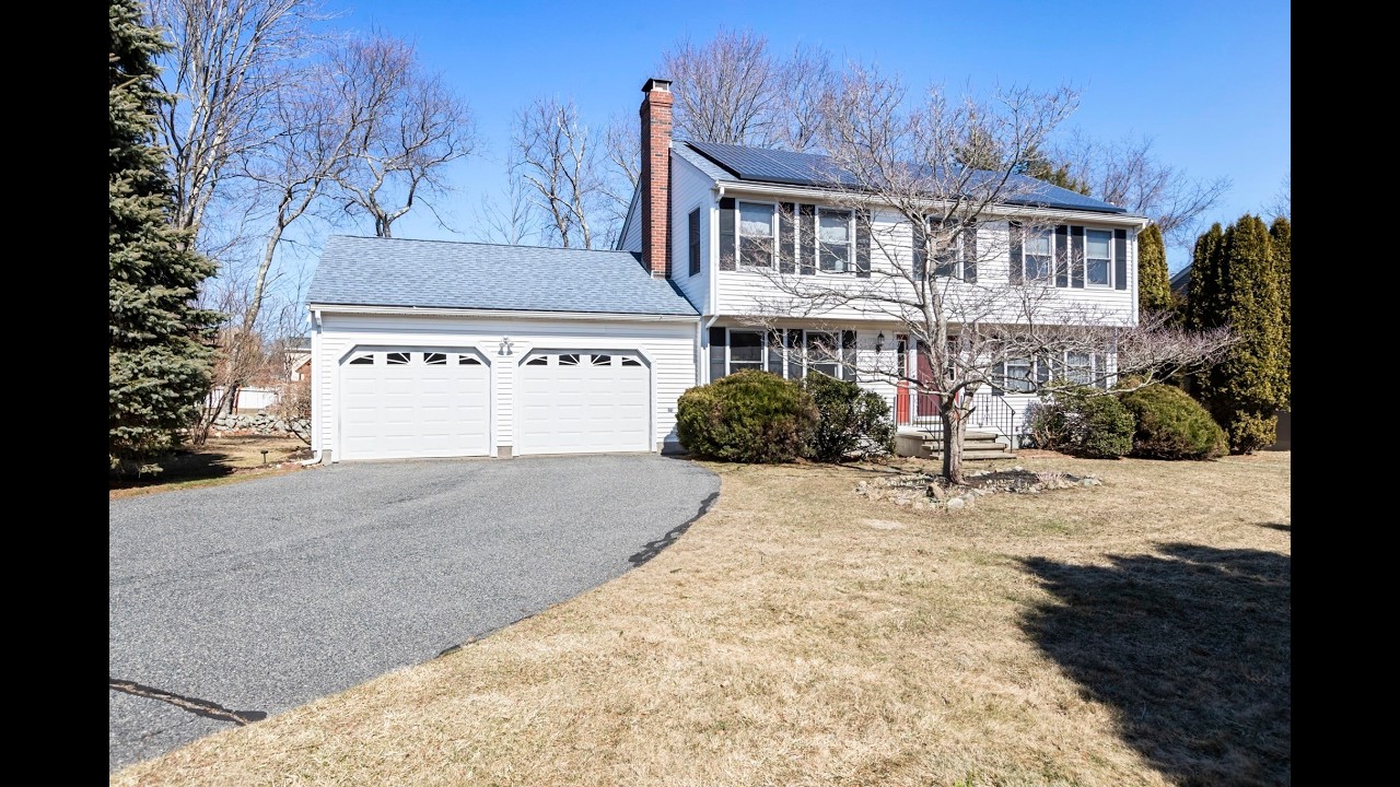 8 Pheasant Run Rd, Medway MA | $679,900