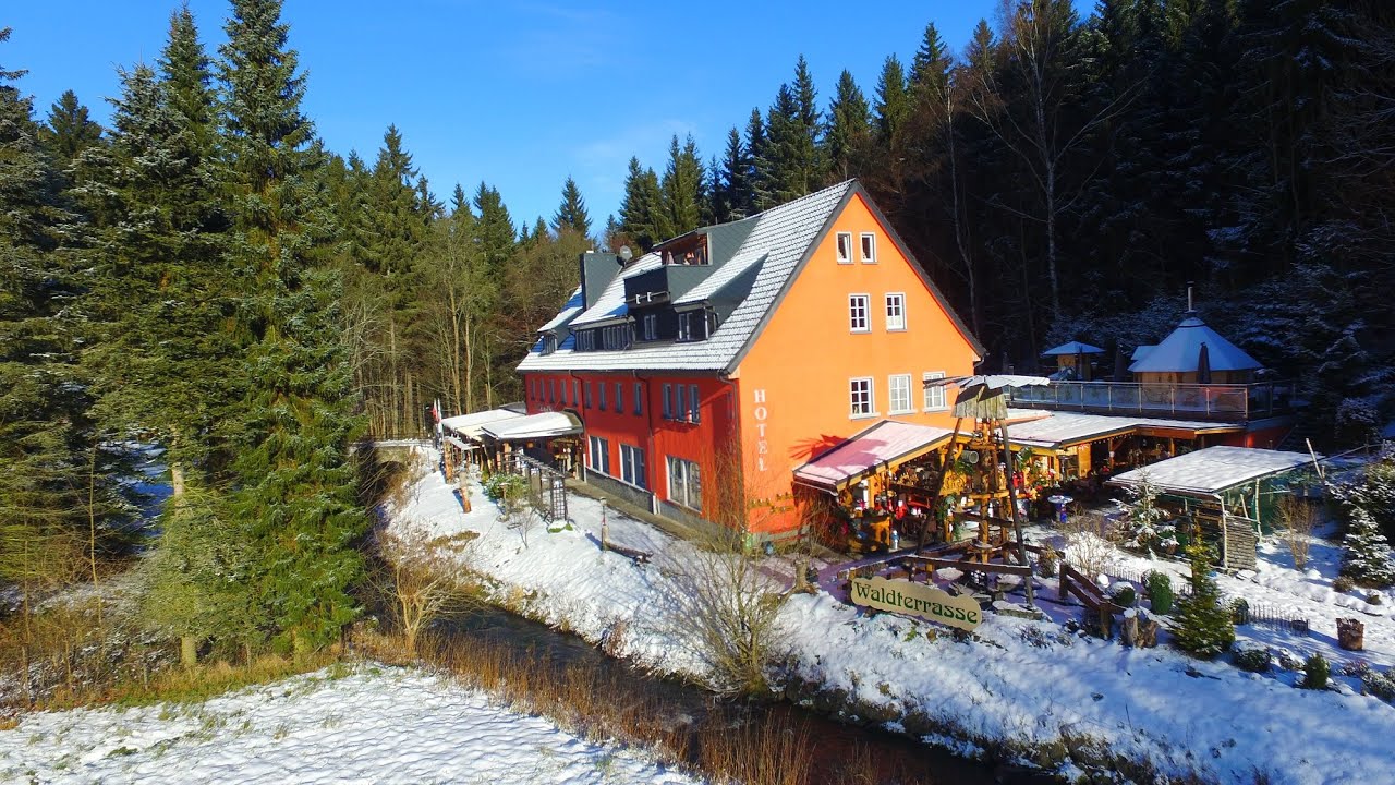 Erlebnishotel & Restaurant Fichtenhäusel im Erzgebirge (one take by Sebastian Linda)