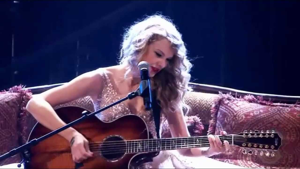 Taylor Swift - Ours - Live 【Speak Now World Tour】