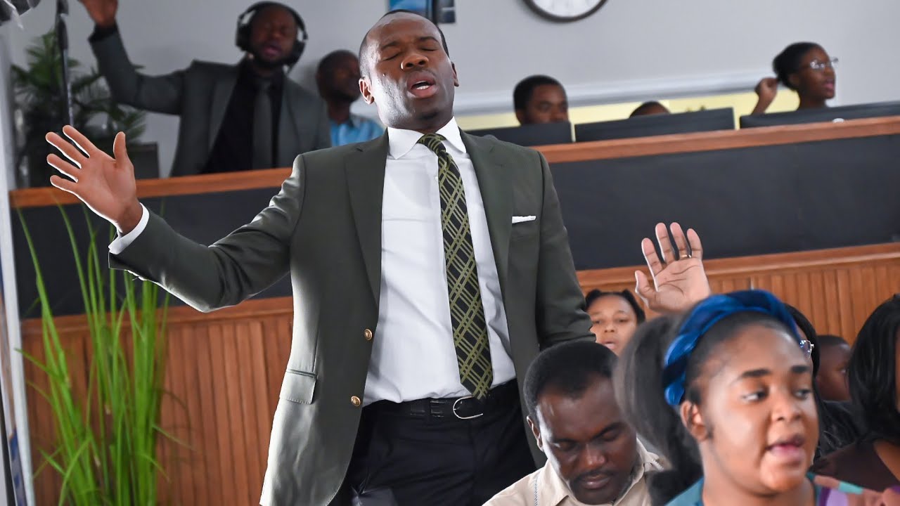 ETM Tabernacle Adoration - Pt1: Bro  Emmanuel Tshimoa