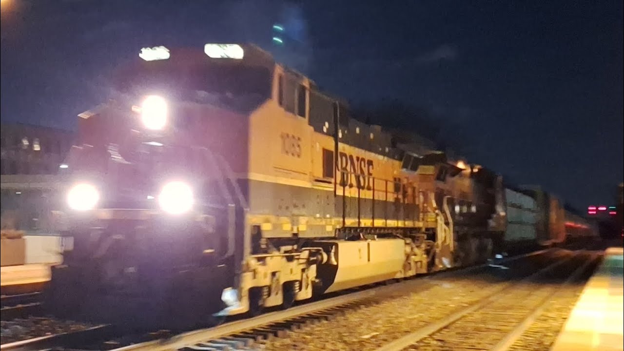 H1 Dash 9 Leads an R-CHI Past Naperville! (1/22/26)