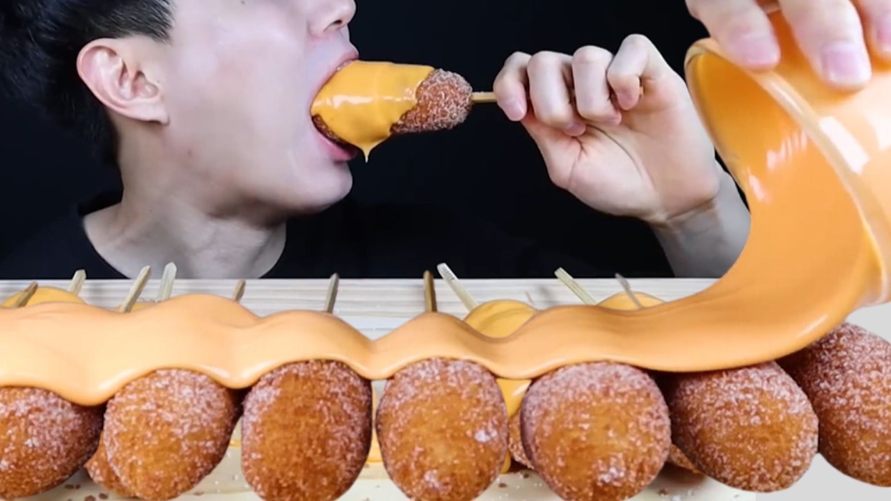 ASMR MUKBANG Corn Dogs with Cheddar Cheese Sauce