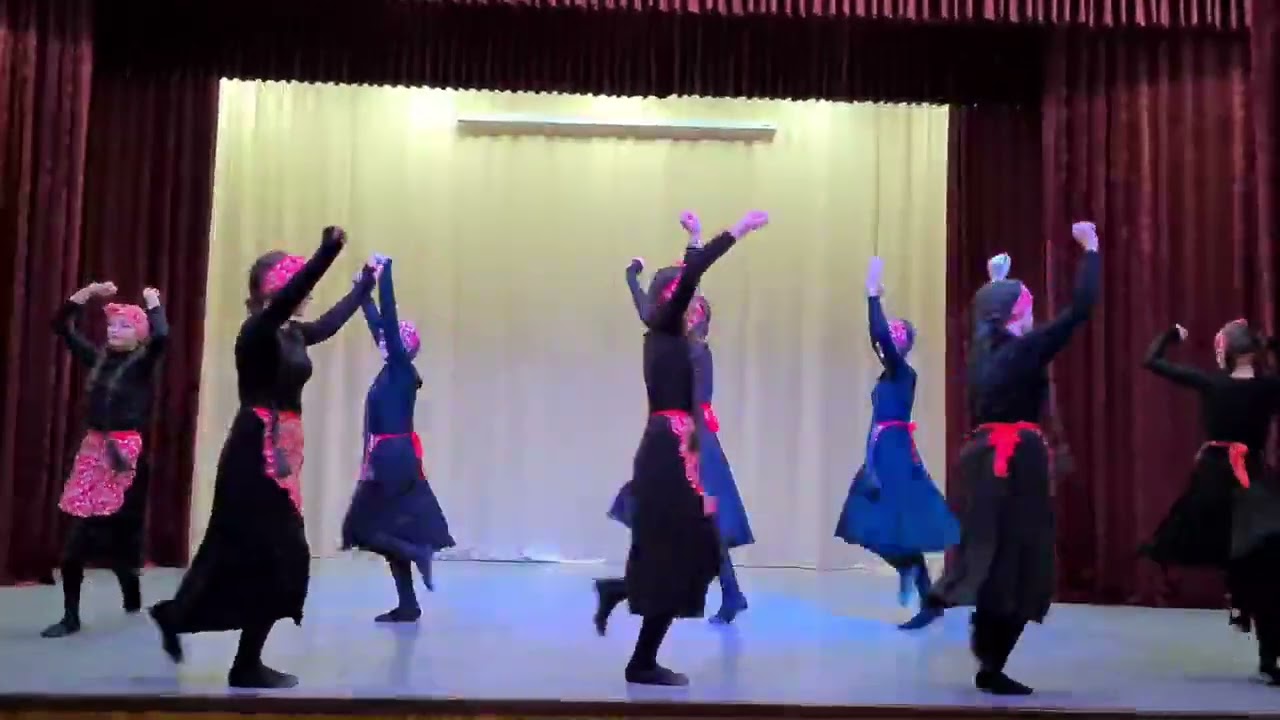 Грузинский танец Рачули.Ансамбль Абаза#кавказскаямузыка #кавказскиетанцы