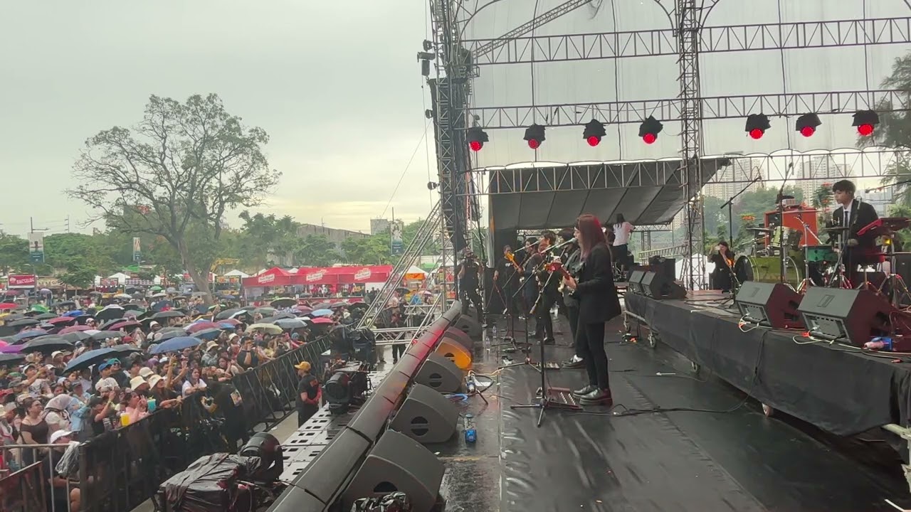 Umaasa - Calein Live at Circus Music Festival 2025
