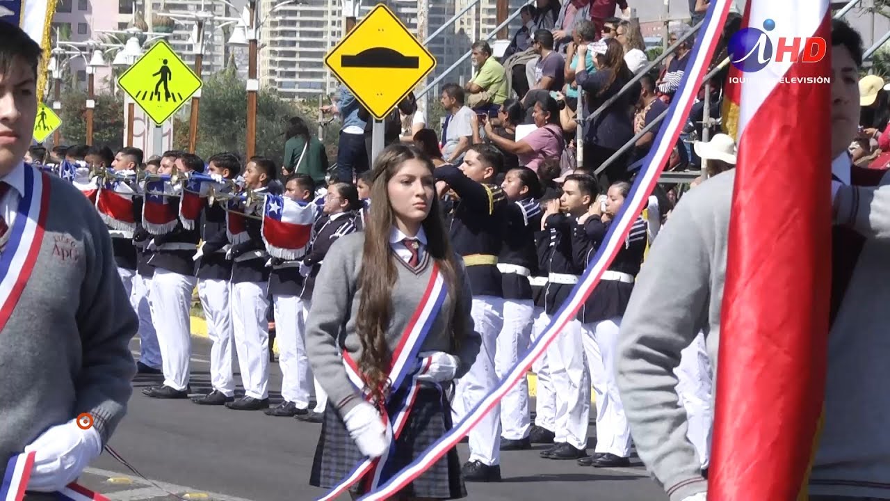 Escolares se lucieron en el tradicional desfile en honor a las Glorias Navales (17.05.2023)