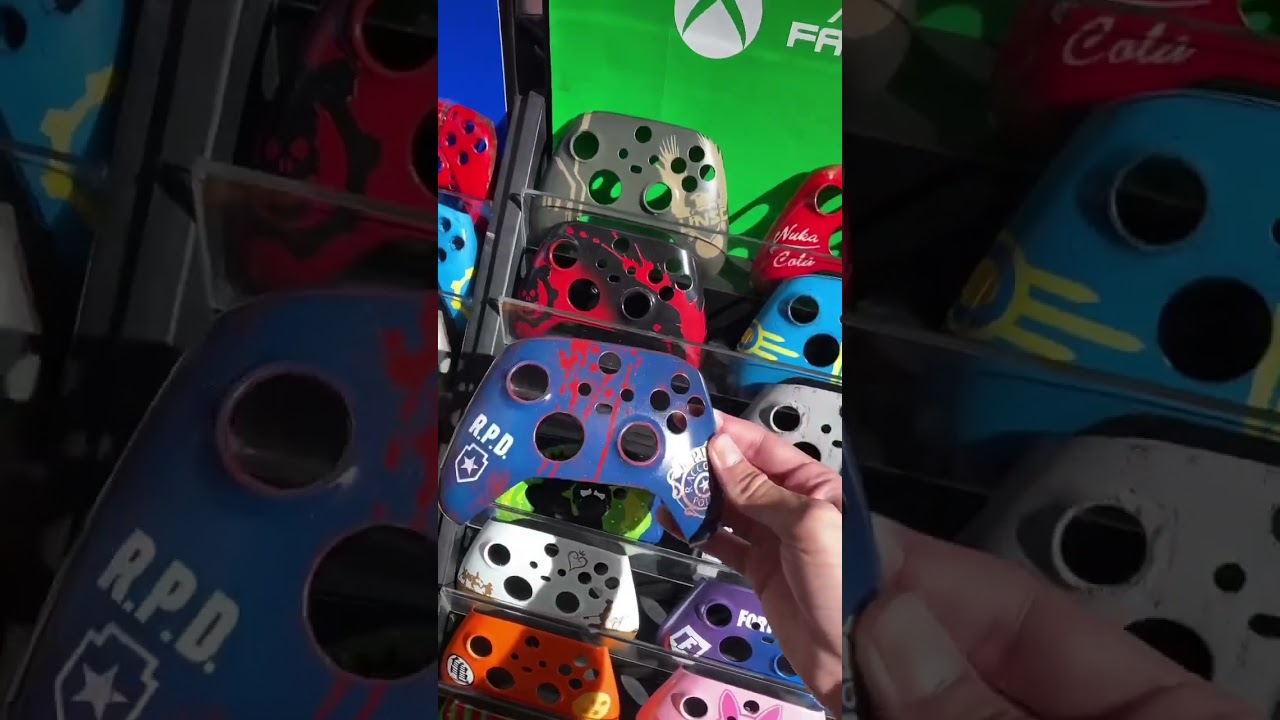Best custom gaming controller ms #gaming #xbox #playstation #comiccon #customcontroller