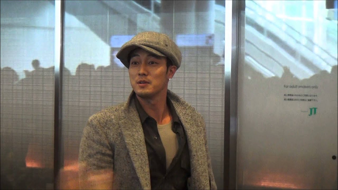 20130201 SoJiSub Haneda Airport