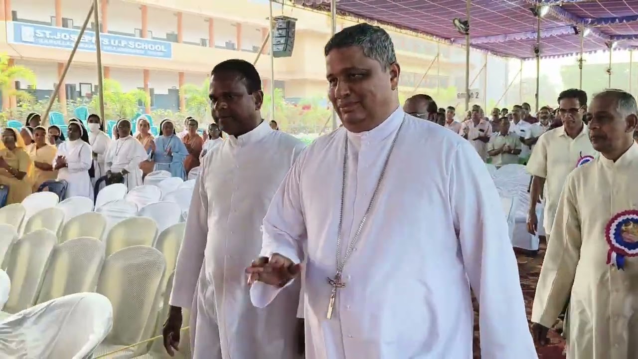 അഭിഷേകാഗ്നി ₹ബൈബിൾ കൺവെൻഷൻ വെള്ളരിക്കുണ്ട് ( കാസറഗോഡ് )മാർ ജോസഫ് പാംപ്ലാനിക്ക് സ്വീകരണം /ഫാ.വട്ടായി