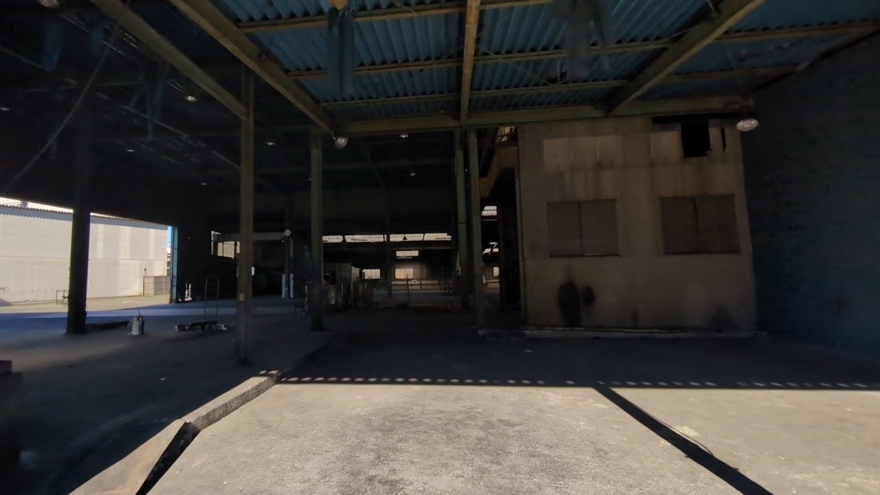 【足立区マニアック】本木西町にある旧寺田病院→後は扇一丁目→酒屋よろずや支店(もう廃業したのかな？)→旧駄菓子屋 桜井さん(現タクトホーム)→旧スーパーかわな→１６号館→廃業した石井自動車