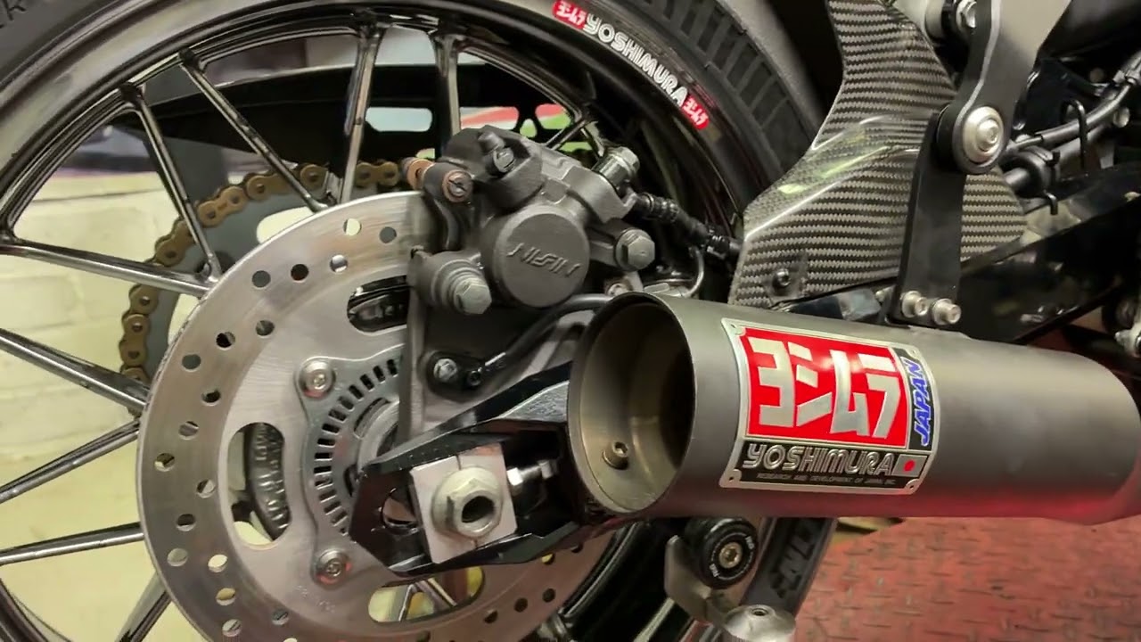 Kawasaki Z900rs Mods. Yoshimura Rearsets. Translogic Quickshifter. Hel Calipers.