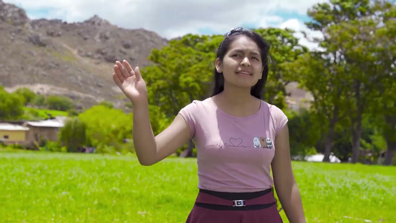 Laly Castañeda / Solo en Jesús / 947790075