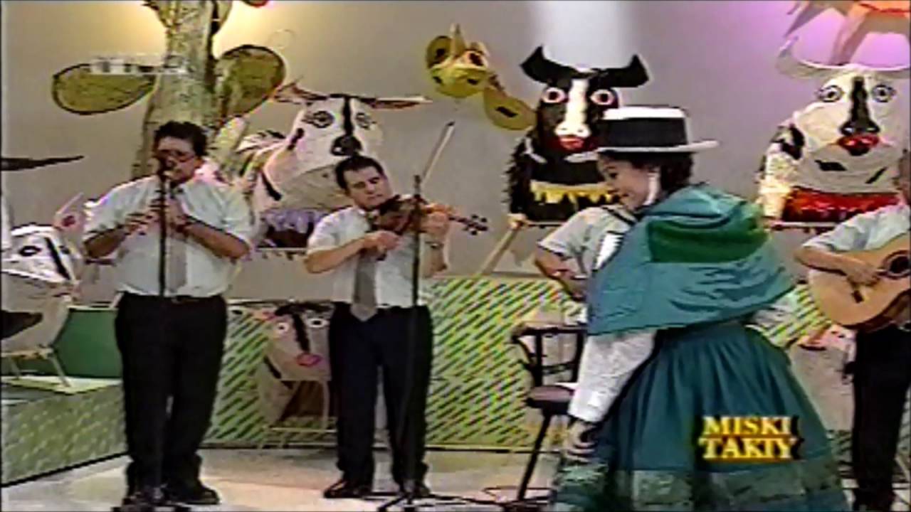CONTIGO HASTA EL AMANECER pasacalle MARIA JESUS RODRIGUEZ NUÑEZ Peru