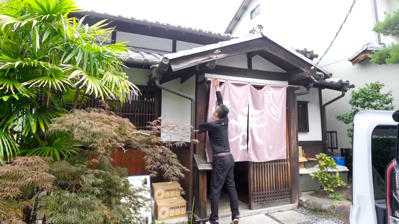 From Tragedy to Triumph: The Incredible Story of a One-Armed Chef in Japan.