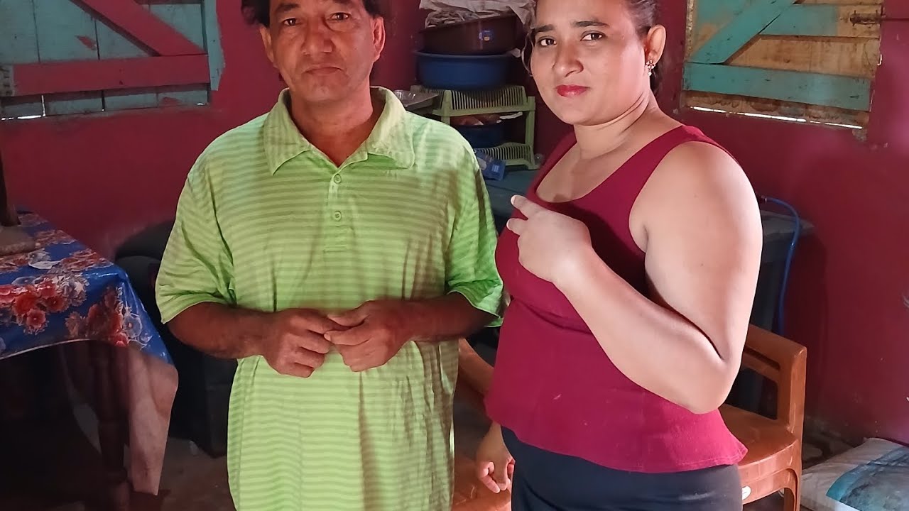 La #Gilbertona#catracha# y su amiga #Mary en el relajo 😂🤷🚨
