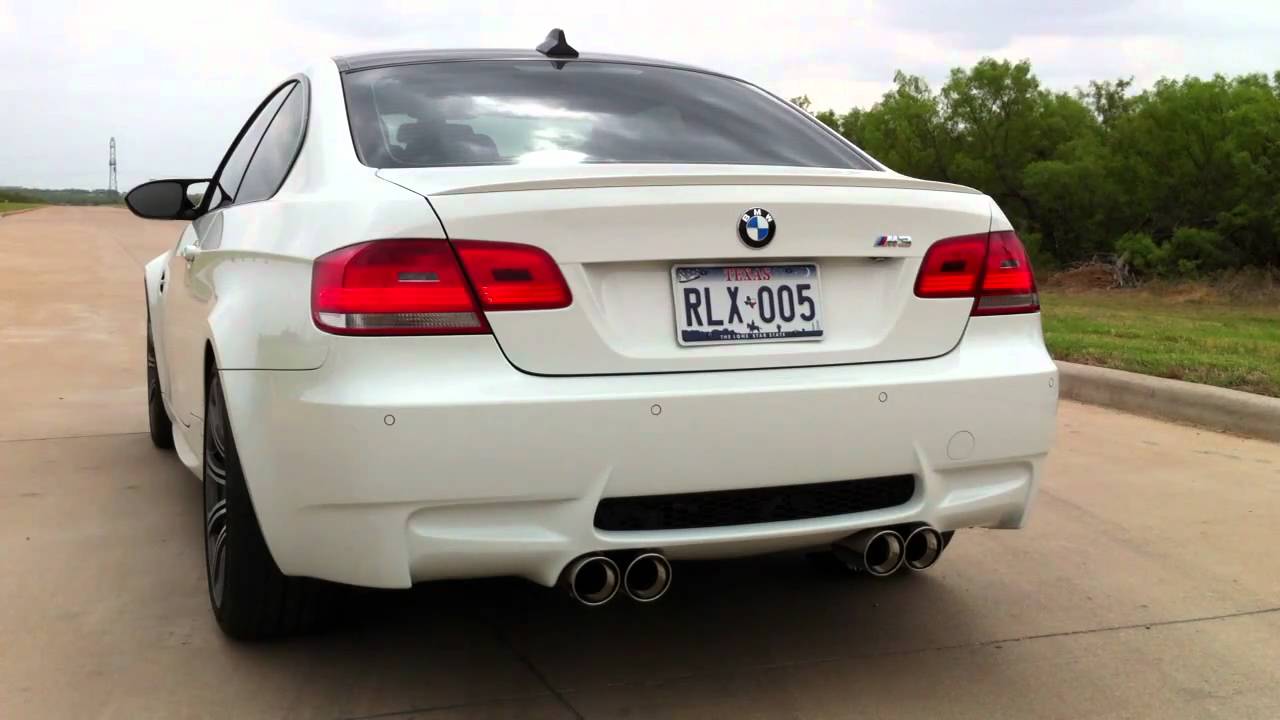 BMW e92 M3 DCT Akrapovic Slip-On - Part 1