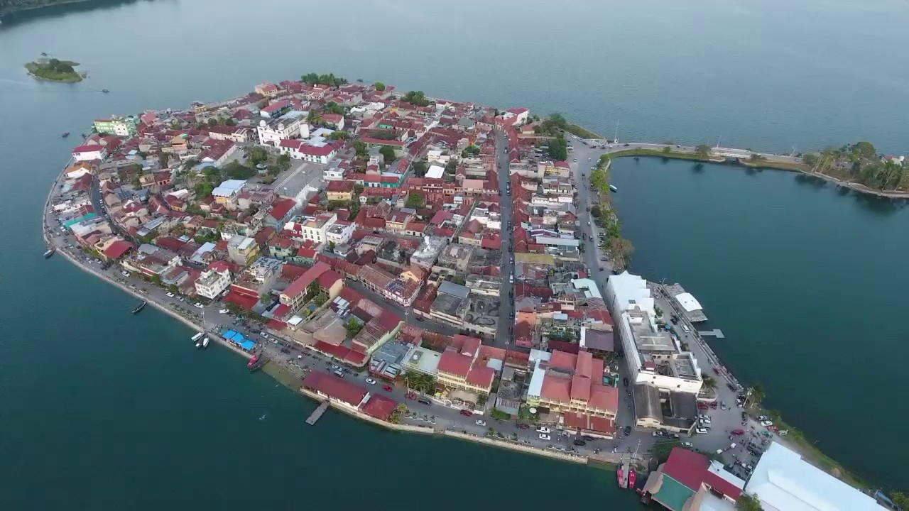 Peten Flores Guatemal en Drone