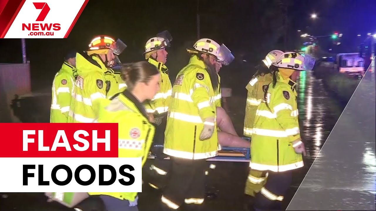 Sydney hammered by flash floods and wild weather | 7NEWS