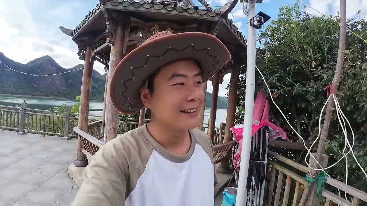 我今年30岁了没结婚没工作，骑着三轮车独自旅行，分享今天的生活