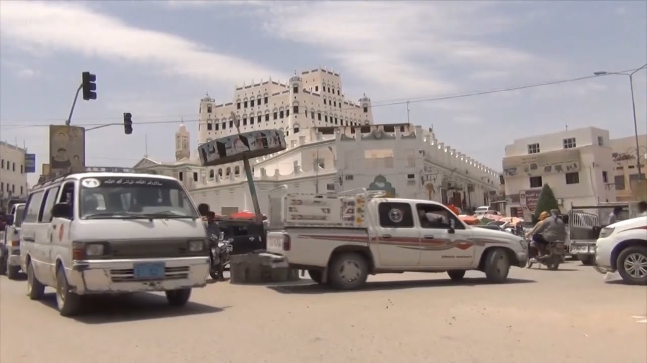 الازدحام المروري بمدينة سيئون في حضرموت.. مشكلة تنتظر الحل