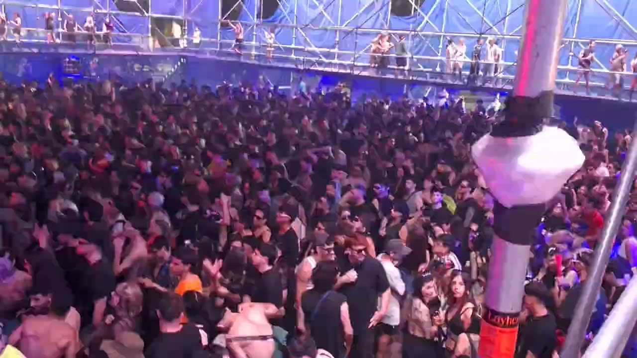 Valentina Spirito en Rave 3000  - 2025