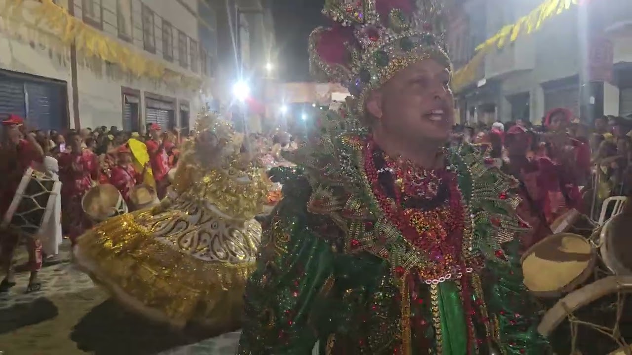 Maracatu encanto da alegria noite dos tambores silenciosos Carnaval 2026 Recife