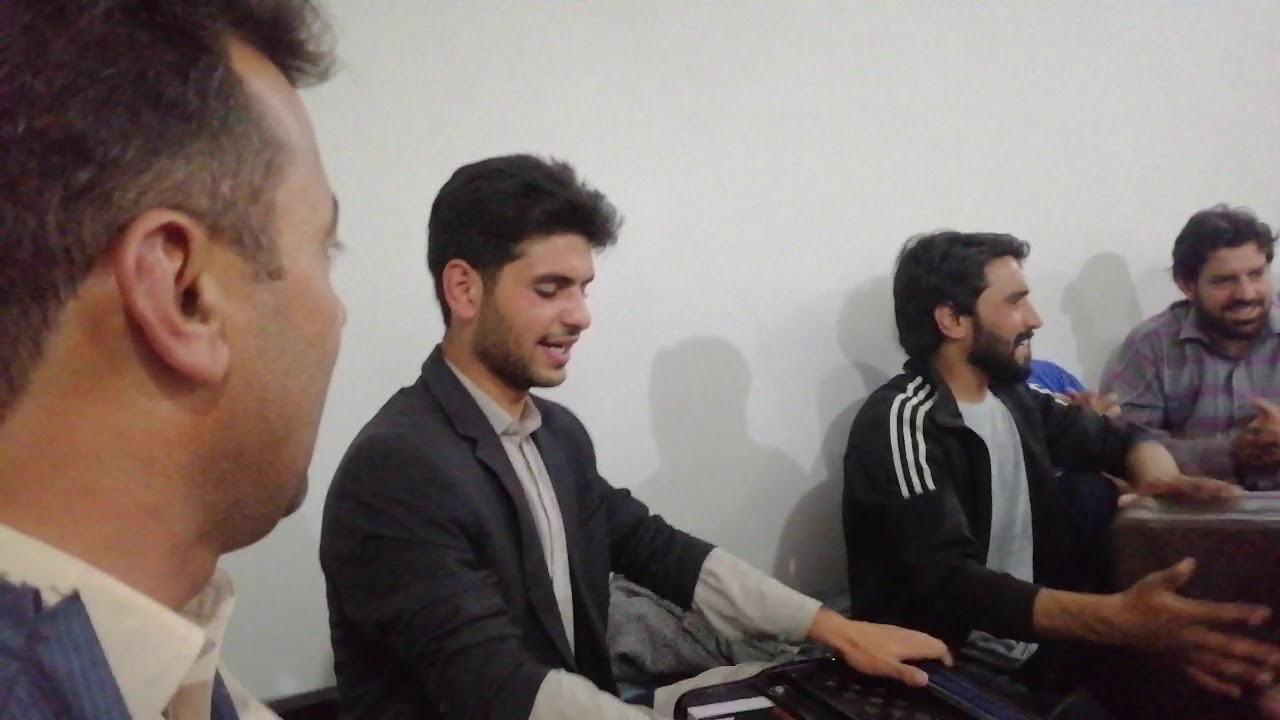 Ishtiaq ahmed shina song in bazm-