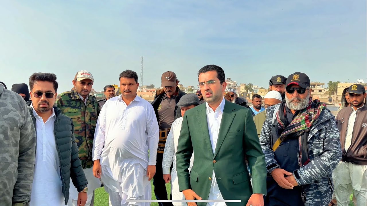 Sardar Hussain Aslam Bhatti Leaves for Madinah for Umrah After Tireless Service | Pray for Him