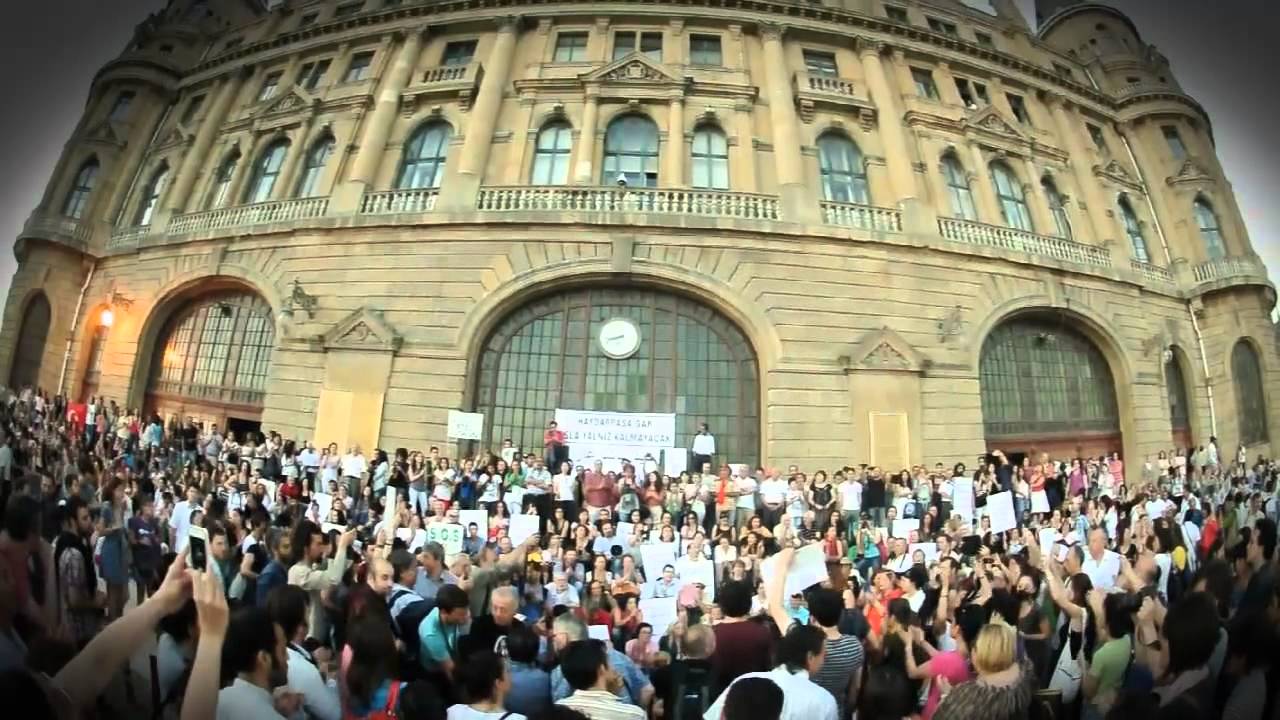 Kadıköy Haydarpaşa Garı'ndan son Banliyö Trenini Uğurladık!