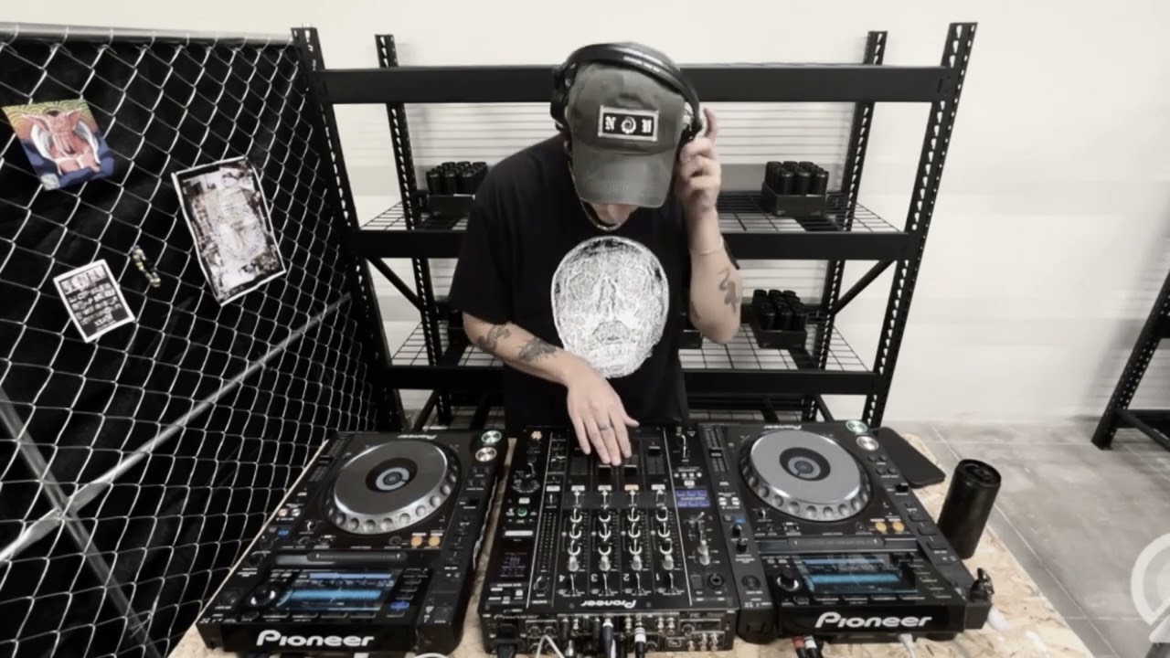 【DRRRK ROOM Radio】001 DJ Stolen Valor