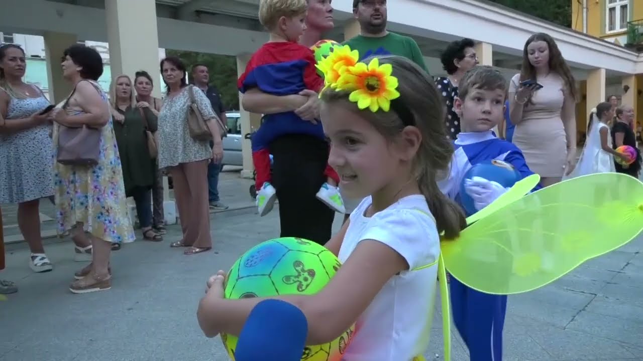Tradicionalni dečji maskenbal u Vranjskoj Banji okupio veliki broj mališana 16 08 2024