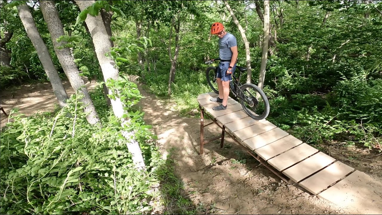 St Joseph's River Bluff Trails: Mountain Biking Adventure