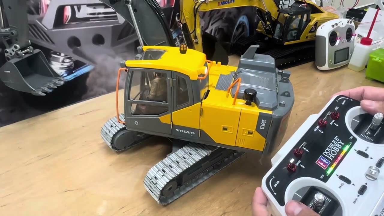VOLVO EC160 遙控怪手 雙鷹 合金挖土機 E010 聲組安裝展示