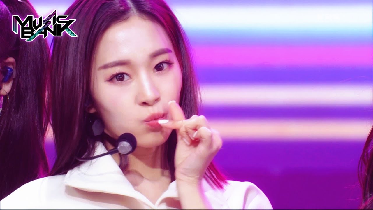 Yummy Yummy - Queenz Eye [Music Bank] | KBS WORLD TV 221118