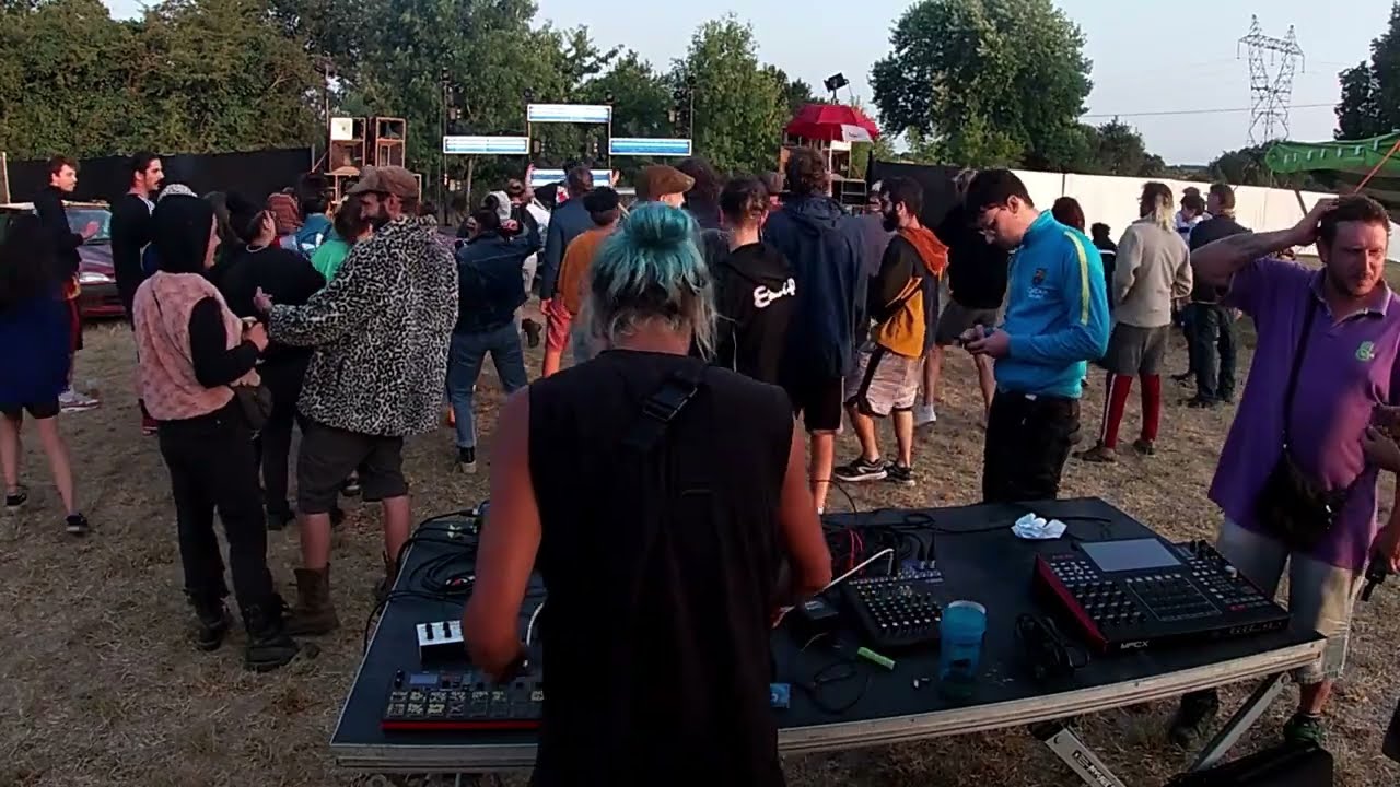 PABLO SHK - live aux Radis noirs - Acid techno