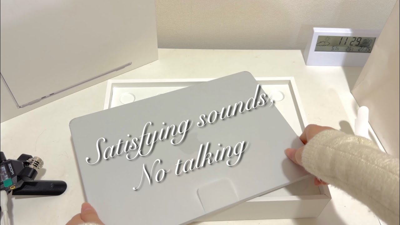 Finally! My first MacBook unboxing 🍎📦