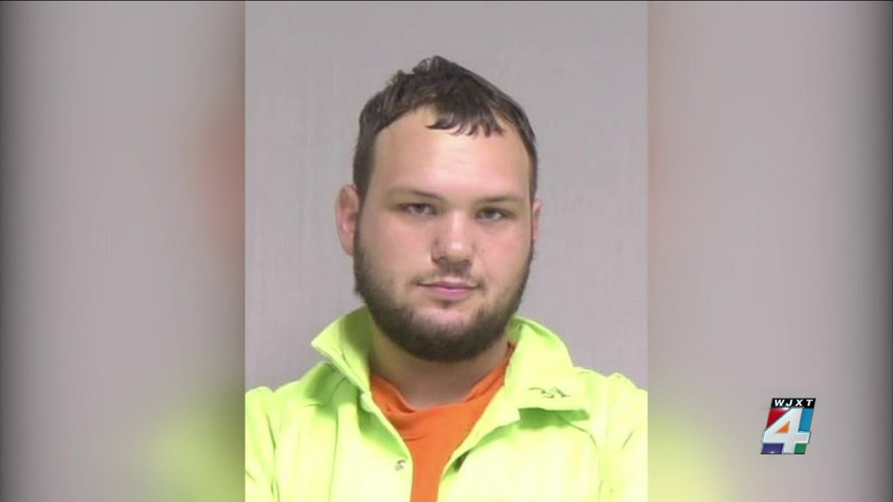 Video shows suspect ram Nassau County Sheriff’s Office cruiser during high-speed chase
