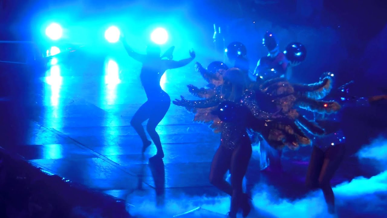 Artpop LIVE Lady Gaga Opening 5-13-14 MSG, New York